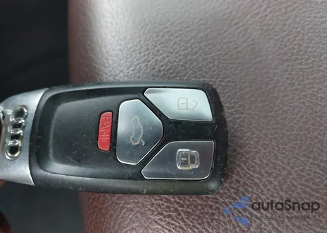 2018 Audi Q5 2.0T Premium/2.0T Tech Premium z USA, uszkodzony, nr VIN WA1BNAFY5J2106070